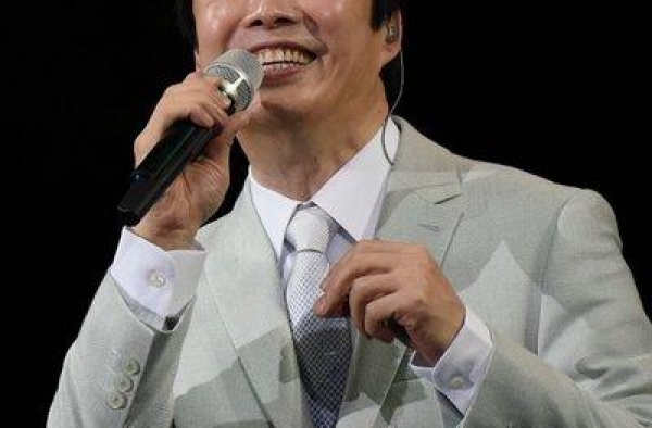 不只欧阳娜娜，费玉清、张信哲等台湾演艺大咖也唱过《祖国》