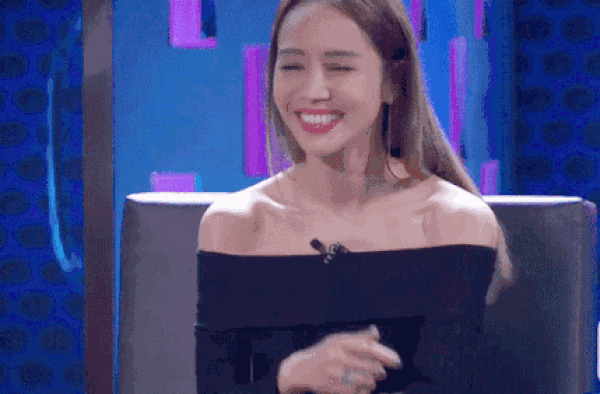 侯佩岑，比纯元皇后更厉害的前女友
