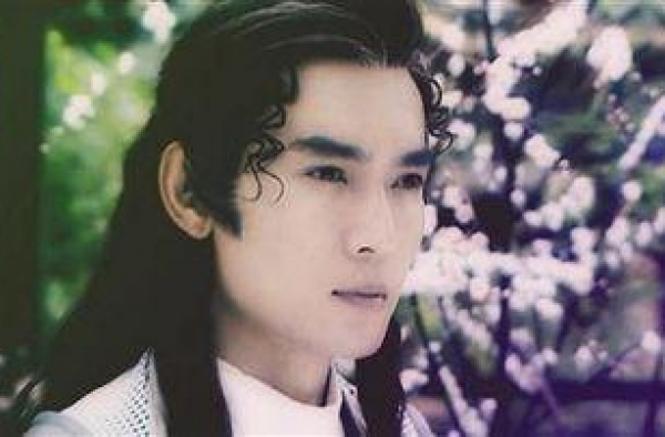 悲惨的焦恩俊：前妻出轨、夺走上亿资产、抢走女儿，二婚也破碎