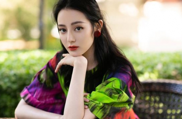 迪丽热巴-中秋晚会