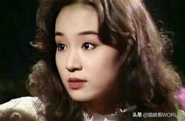 她是琼瑶剧玉女，太后专业户、号称哭戏水龙头，戏外遭遇却惨如戏