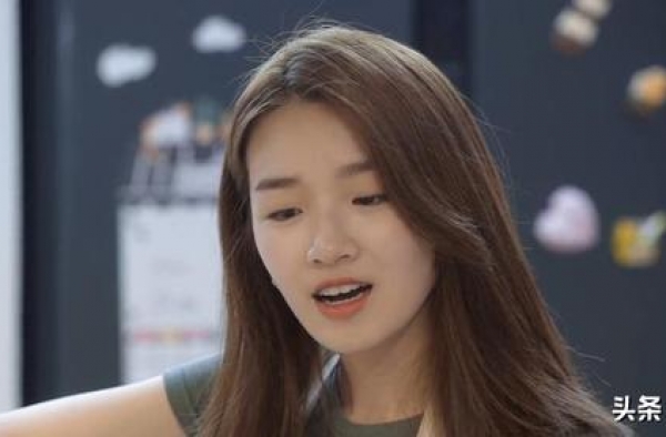心动的信号3，女一姚沐希吃独食引起热议，绿茶人设被骂上热搜