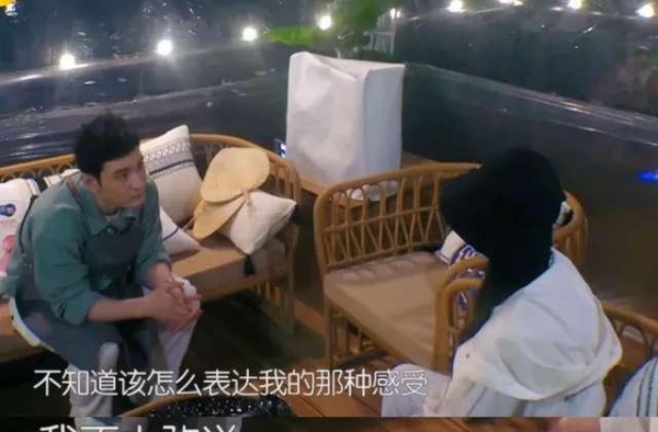 那些黑赵丽颖的，请看完完整版的《中餐厅》再说话，别断章取义