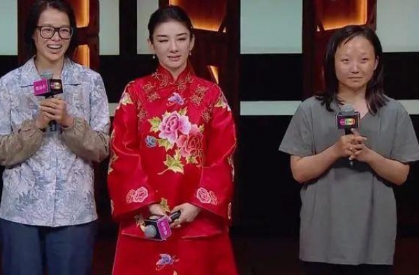 被两段失败婚姻拖累，她终于重回观众视线，事业要回暖？