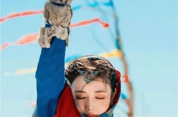 彭小苒的脸怎么变这样了？