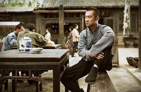 黄志忠李乃文梁冠华倪大红四位老戏骨主演谍战剧佳作《金水桥边》