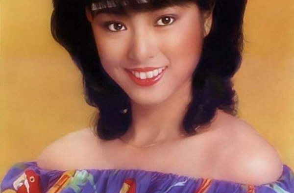 65岁港姐米雪秀身材，状态像足了少女，可惜至今无人娶她