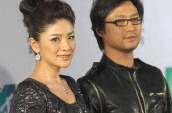 汪峰前妻颜值不输章子怡，精明胜过葛荟婕，为何还会“被离婚”？