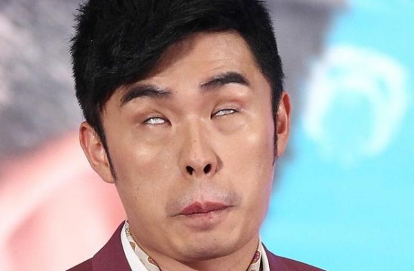 瞄准，笑星陈赫首次演反派，细微处看他风格没改变