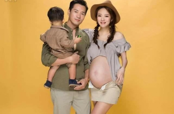 丈夫陈荣炼偏心前妻母女分其17亿 安以轩怒斥造谣者无中生有