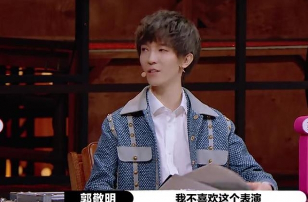 拒绝大鹏的建议，“戏骨”杨志刚让人失望，他该向师姐温峥嵘学习
