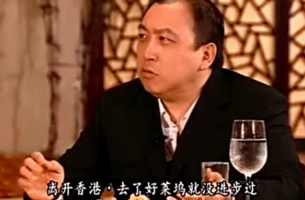 当初王晶为何称：周润发去好莱坞演技就没进步过，还涉嫌辱华？