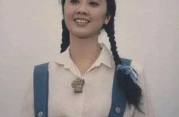 息影后的四位50后美女演员，快被公众遗忘了，你最祟拜的是谁？