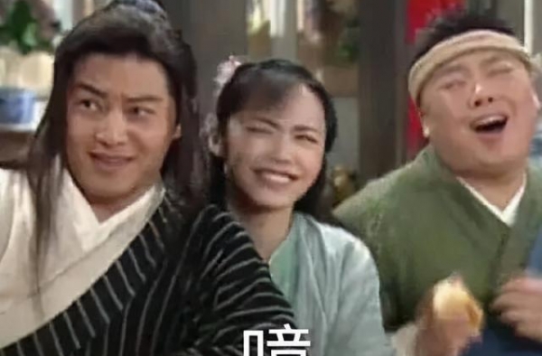 林依晨这......是闹哪出啊？