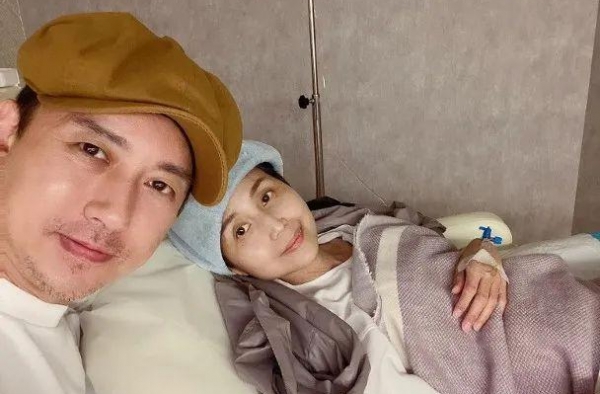 为亡妻办理死亡证！前TVB男星强忍泪水受访：我一直看着她走