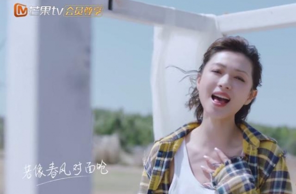 姐姐拍MV，分组拍摄，咖位分得很清，宁静和张雨绮风格不搭