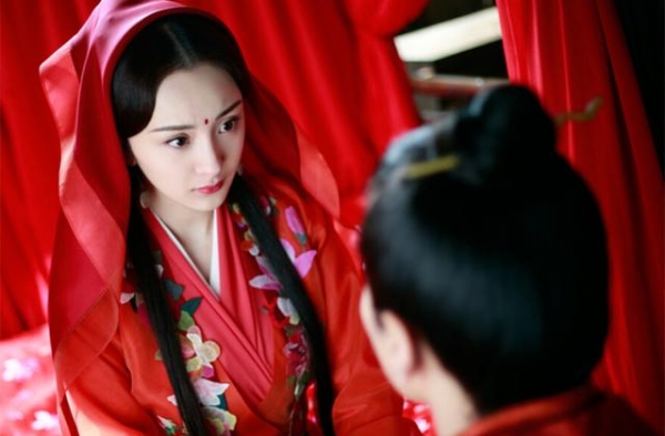 《三生三世》老幺白浅被迫订婚两次，四哥白真为何却无人敢催婚？