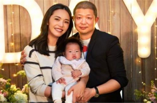 姚晨晒照为老公曹郁庆生，为何网友大呼“忘掉自己生了女儿吗”？