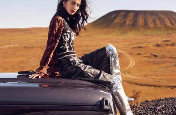 黄圣依封面大片 鲜衣劲车化身火山女战士