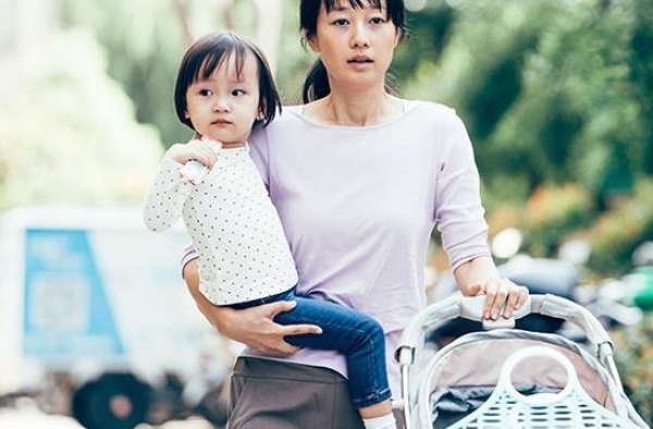 离过婚的女明星过不好？这些“重生”的美人靠时尚力更加迷人