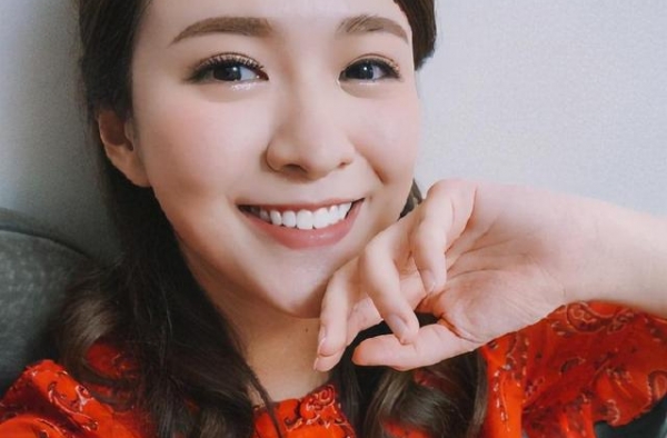 堪比宫斗！TVB小花江嘉敏庆25岁生日，暗讽“过气闺蜜”？