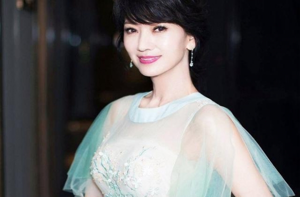 赵雅芝：被奉为“不老女神”的她，真正秘诀在于这一点