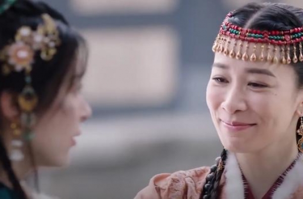 《燕云台》萧胡辇领兵攻打萧燕燕，韩德让坚持不住，燕燕御驾亲征