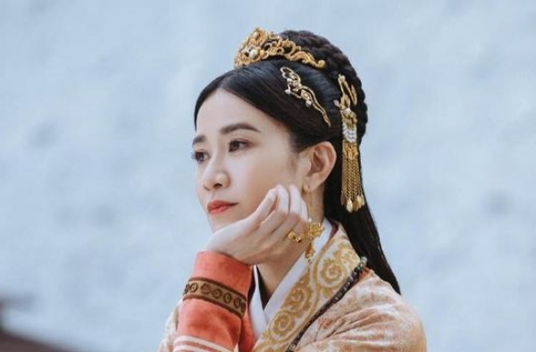 燕云台：燕燕醉酒主动圆房，醒后燕燕装糊涂，明扆气坏帮忙回忆