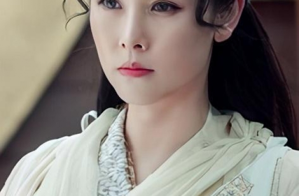 最美师娘杨明娜被曝婚内出轨，开房被丈夫抓现行，疑似男女通吃