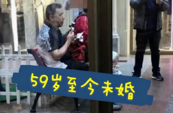张宏民不为人知的一面，央视主播32年0失误，59岁未婚显落寞