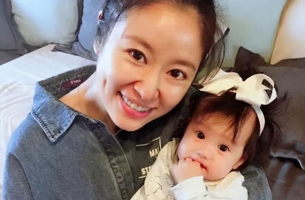 她是林心如女儿，与妈妈越长越像，3岁身高惊人身价已过亿
