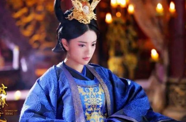 女星在古装剧的怀孕镜头，前三位杨颖演的最假，而她居然是真怀孕