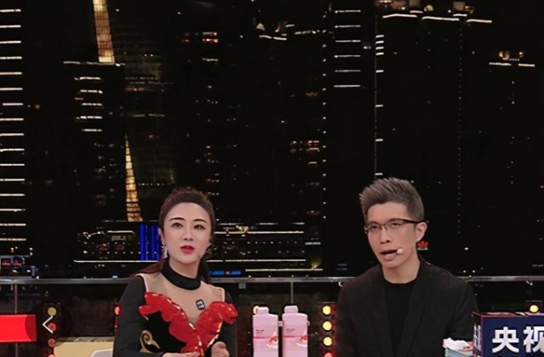 薇娅朱广权破次元同框！前者语速惊人妙语连珠，后者被指插不上话