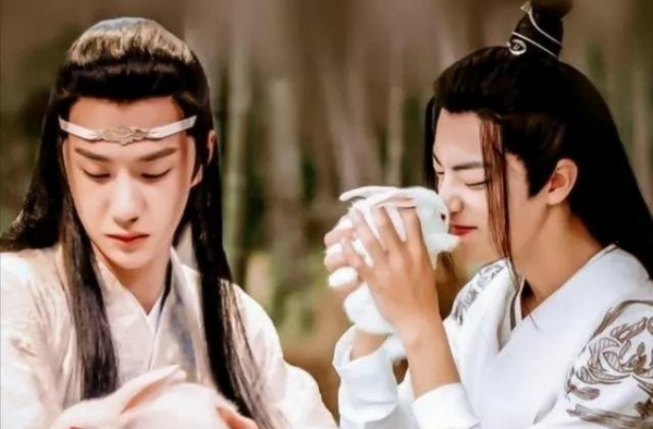 再看《陈情令》才知道，让人入坑的原因，不只是剧中美好的感情
