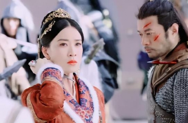《燕云台》大姐胡辇结局悲惨，爱上马奴与女主反目，后被女主毒死