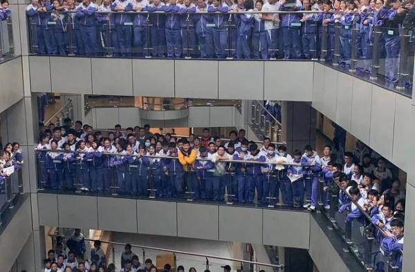 东北师大附中学生合唱《单身情歌》第10年，原唱林志炫现身