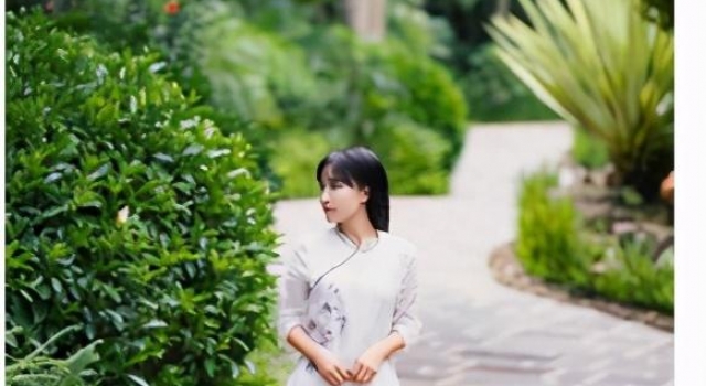 张馨予效仿李子柒回归田园？本人回应：我快胖到配不上做女演员了