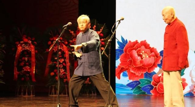 他们是马季的弟子，一起说相声整整60年，姜昆赵炎刘伟都来庆贺