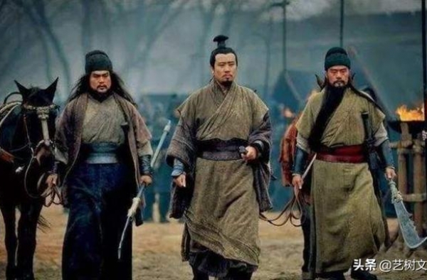 把张飞演成李逵樊哙、将曹丕演成胡亥，康凯和于滨已6年无戏可拍