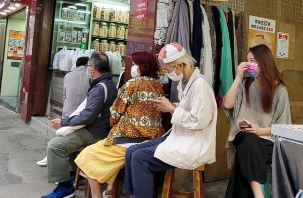 秘密求医！崔碧珈患心力衰竭随时晕倒在街上