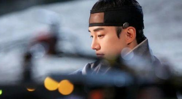《妓坊公子》——古代韩国第一名男妓生的成长史