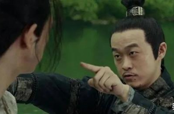 12月首周电影扎堆！“爵迹2”改头换面也要播，李现新片演狐仙