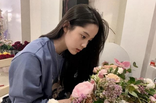 欧阳娜娜你清醒一点