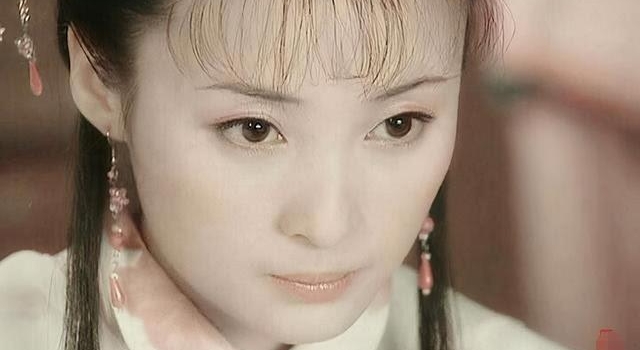 甄嬛传：纯元才是真正的腹黑女，派给皇后的剪秋，是最大的陷阱
