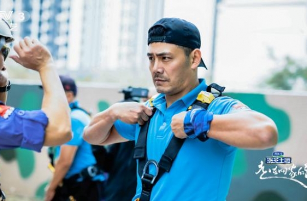 邵兵《走在回家的路上》感悟爱与责任