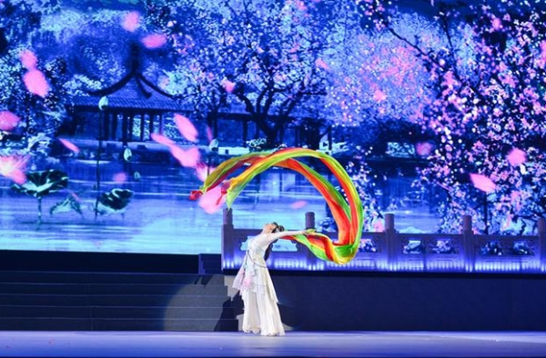 中国舞蹈界“不老女神”陈爱莲病逝！去年仍参演《舞蹈风暴》