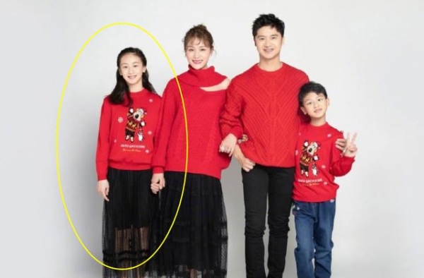 原以为田亮女儿够高了，看到张梓琳的4岁女儿，才懂啥是超模基因