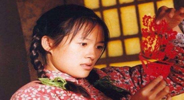 章子怡17岁时有多撩人？旧照曝光，这才是“玉女”