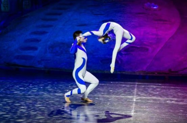 “东方的大卫·科波菲尔”将在保定表演大型魔术杂技秀