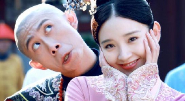 年底烂剧频出，张嘉益闫妮的《装台》，能否扛起央视良心剧的大旗